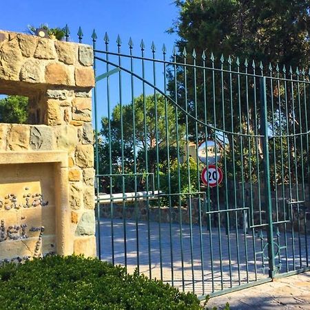 Hh Selection Emiro Villa Ласкари Екстериор снимка